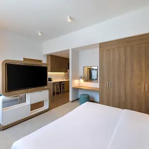 Element Al Mina, Jumeirah *** Dubaj